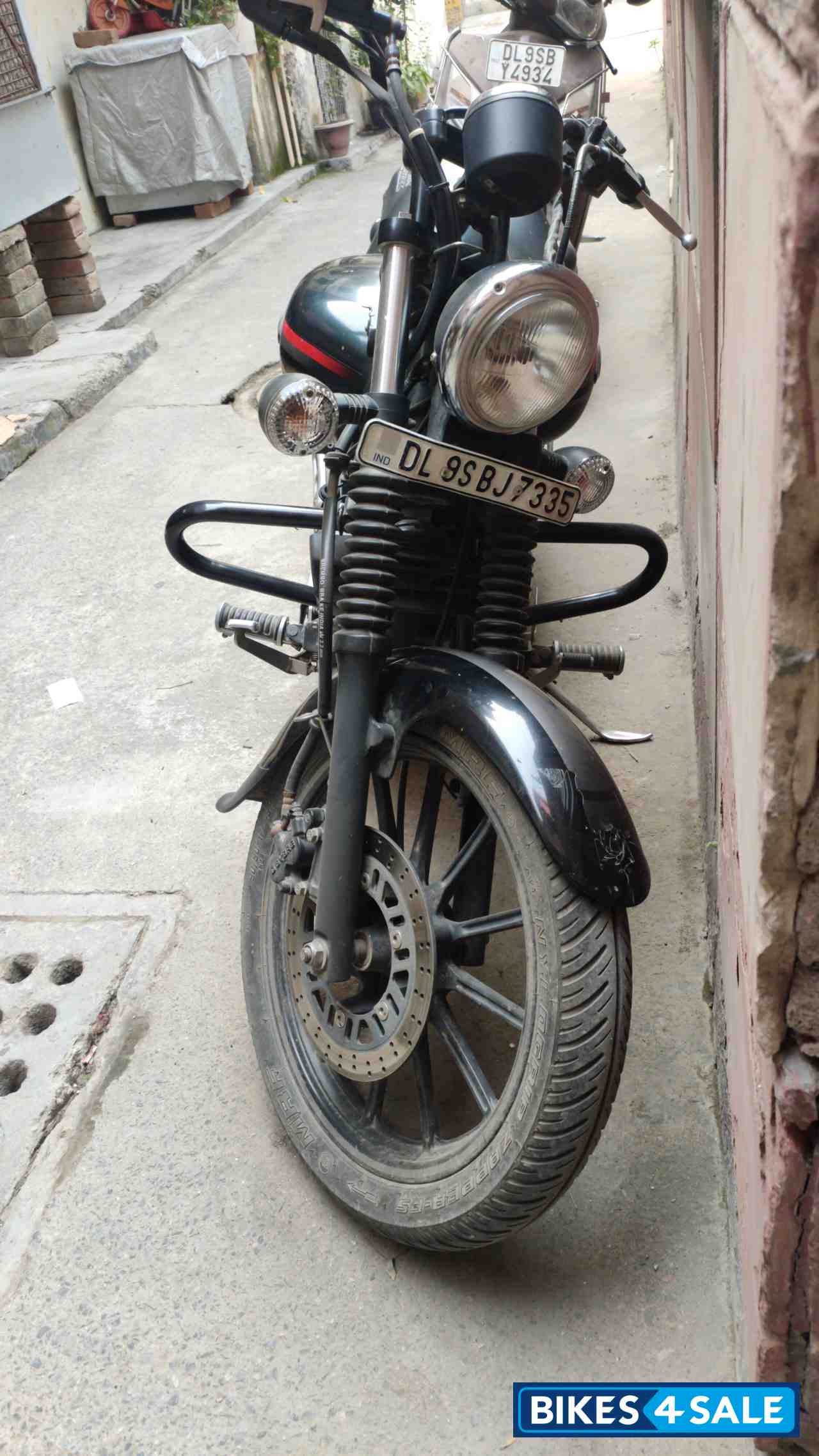Bajaj Avenger Street 220