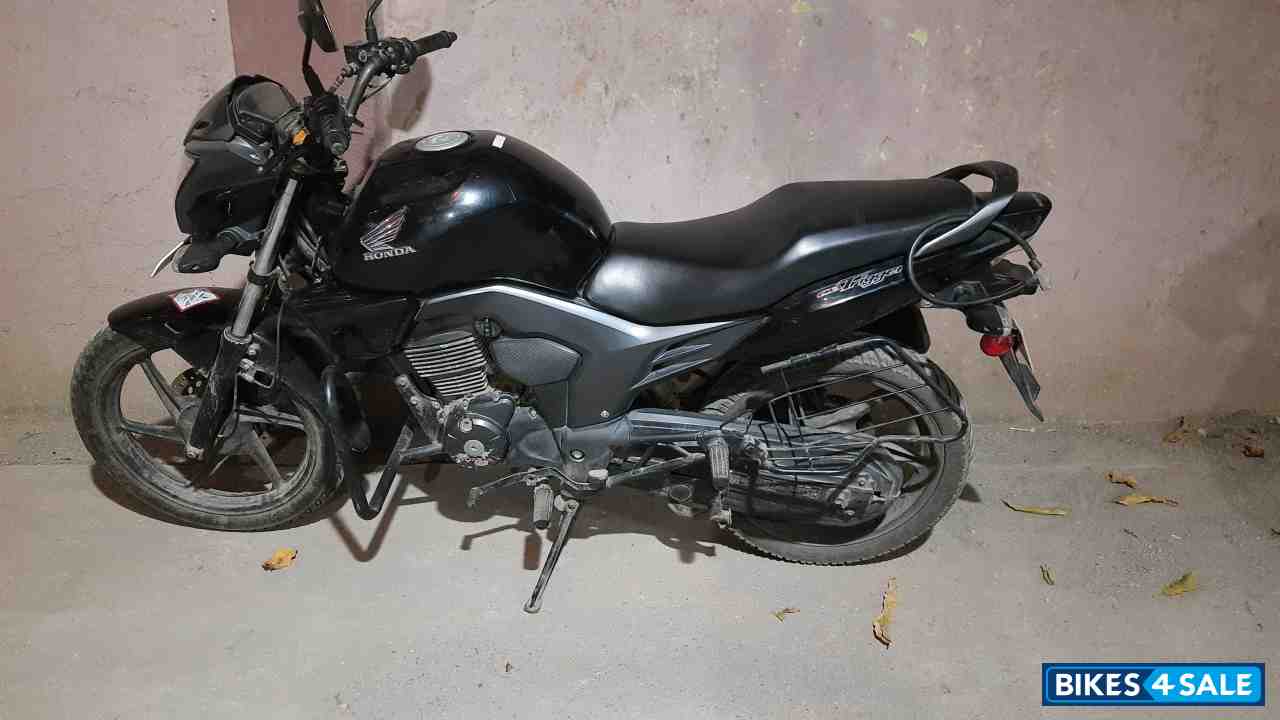 Black Honda CB Trigger