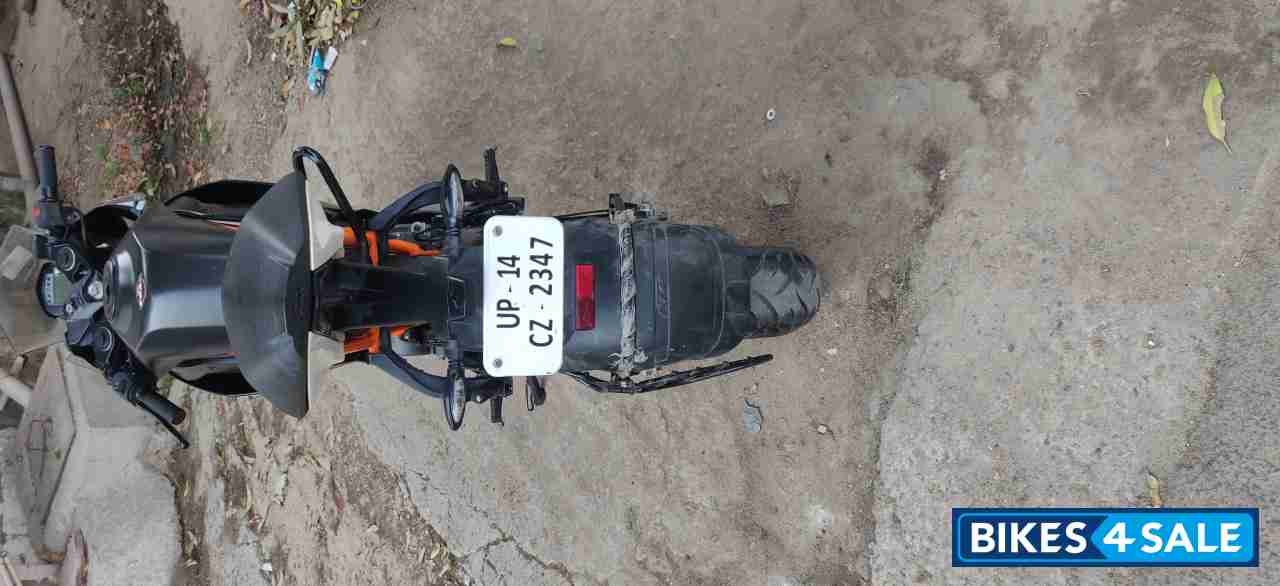 Black And Orange KTM RC 200