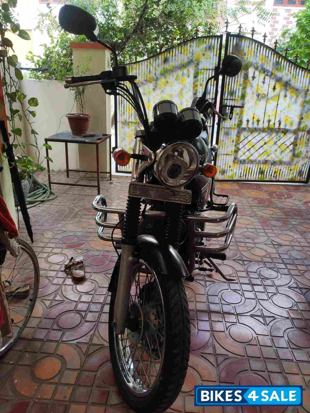 Royal Enfield Thunderbird 500