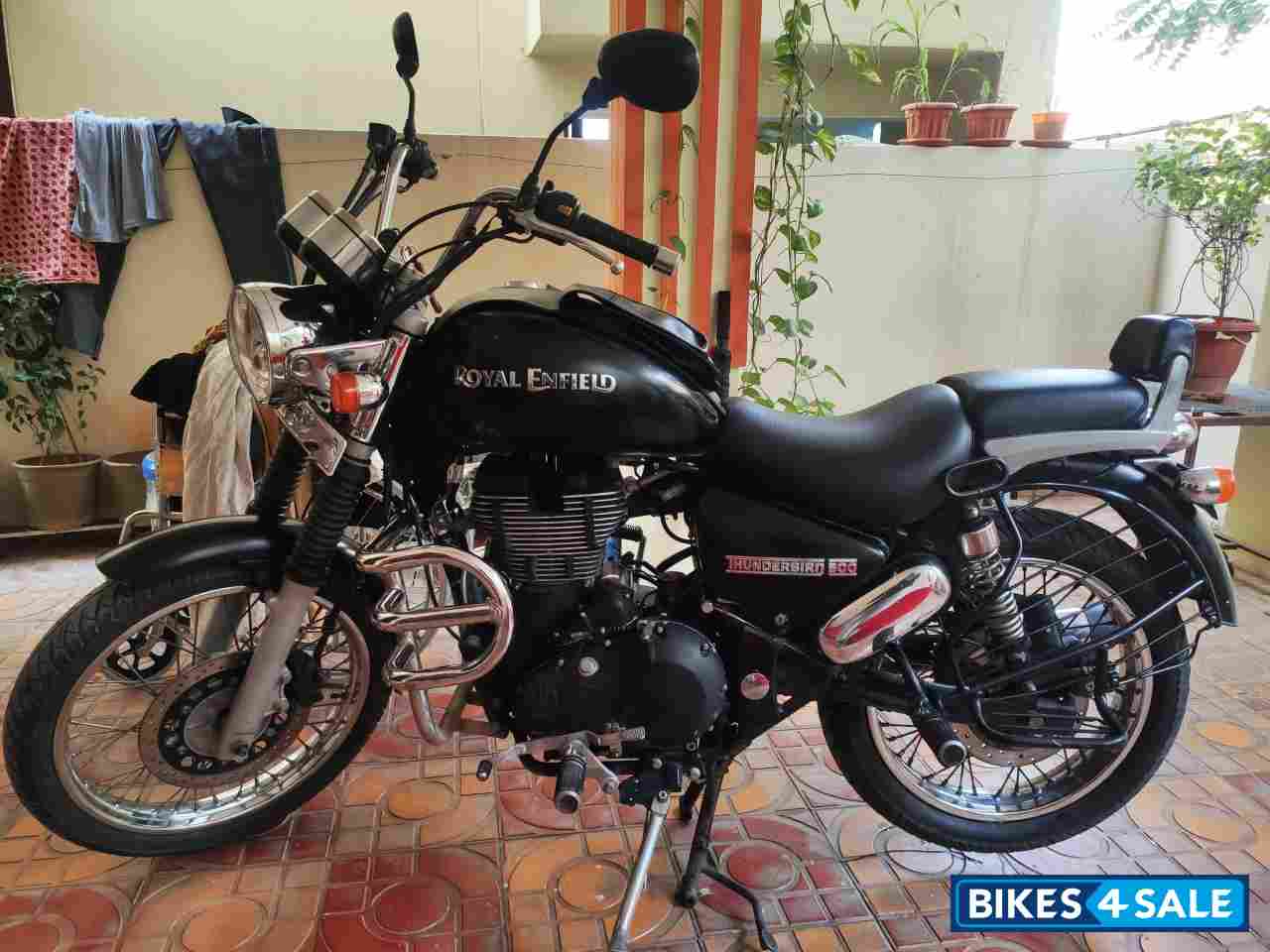 Royal Enfield Thunderbird 500