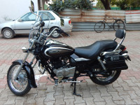 Auburn Black Bajaj Avenger Cruise 220