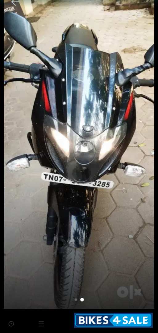 Black And Red Bajaj Pulsar 220 DTSFi