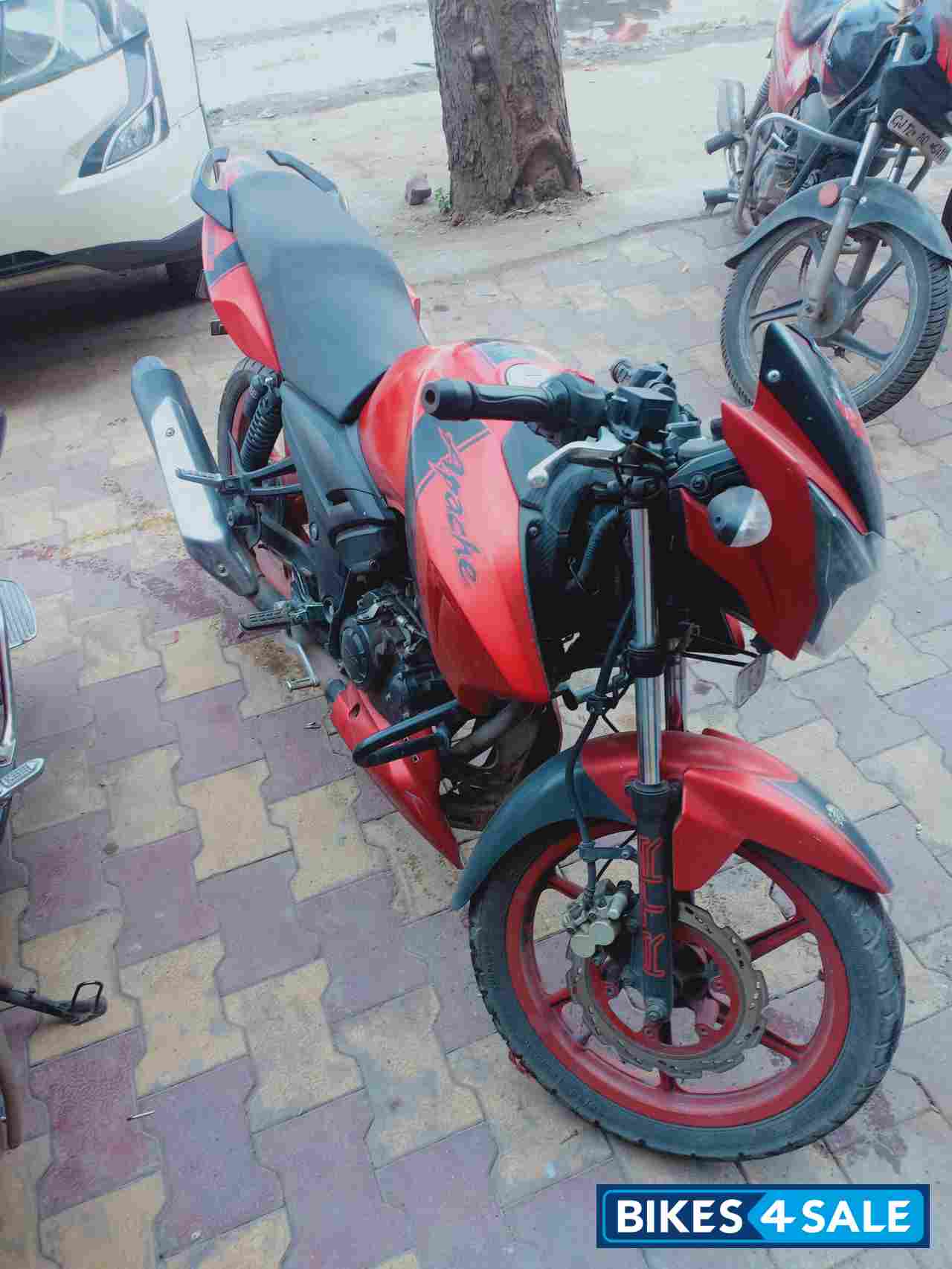 TVS Apache RTR 160