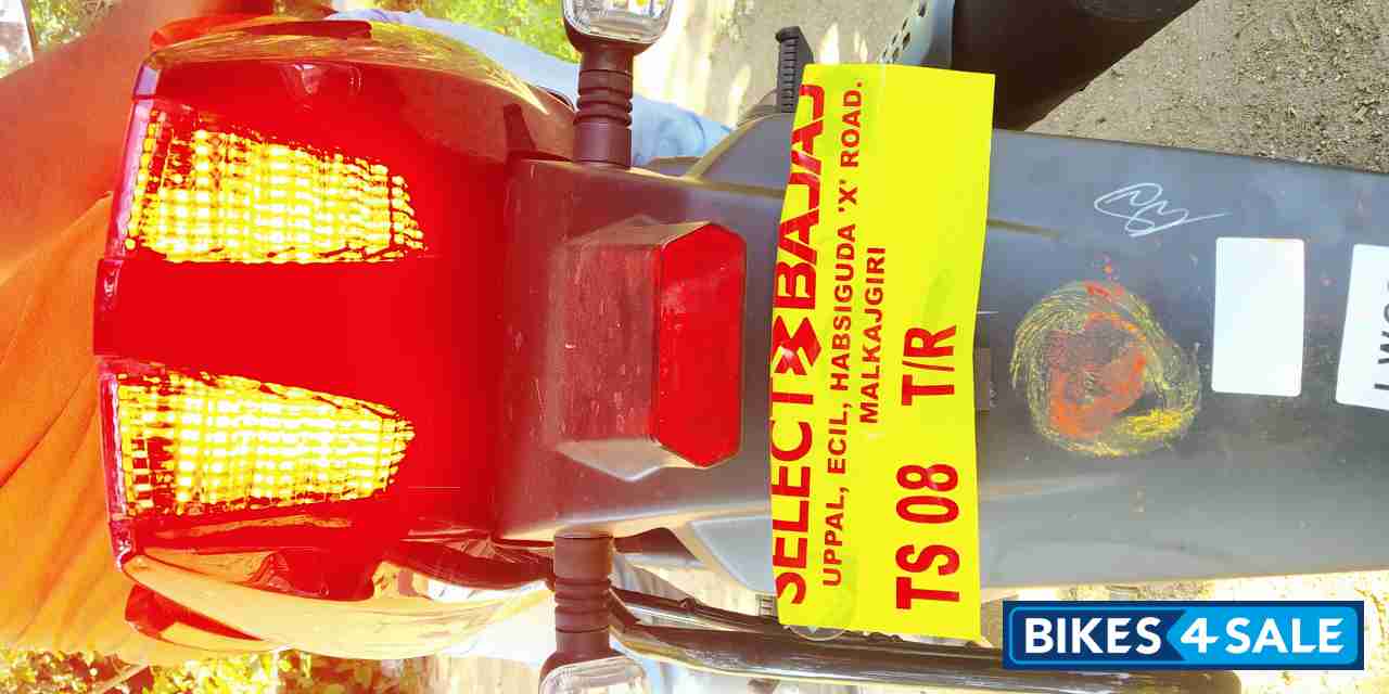 Bajaj Pulsar 125 Split Seat