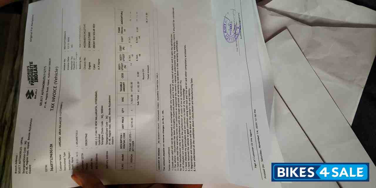 Bajaj Pulsar 125 Split Seat