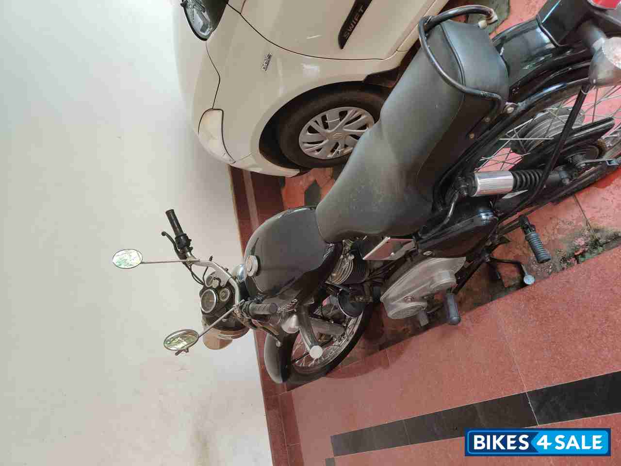 Black Royal Enfield Bullet Electra