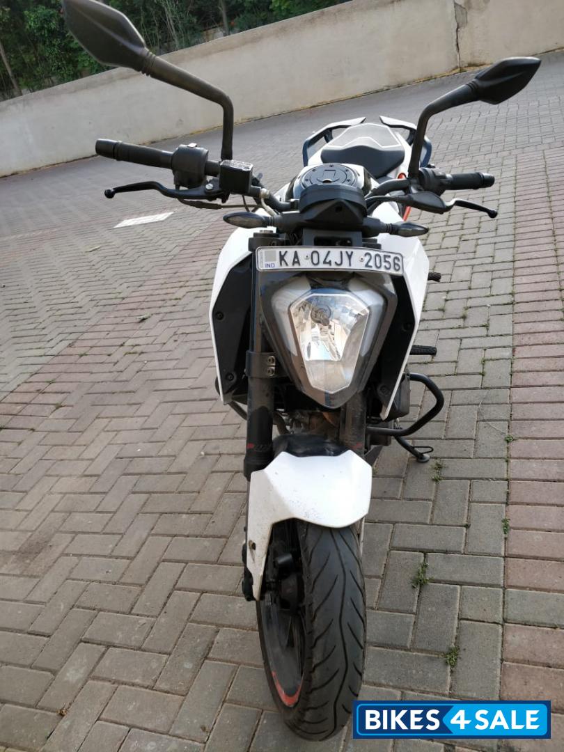 White KTM Duke 250