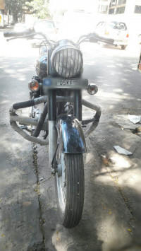 Royal Enfield Bullet Standard 350