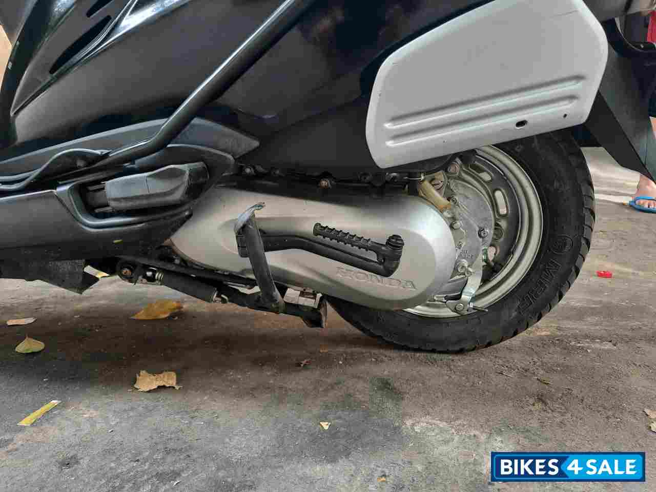 Black Honda Activa 5G