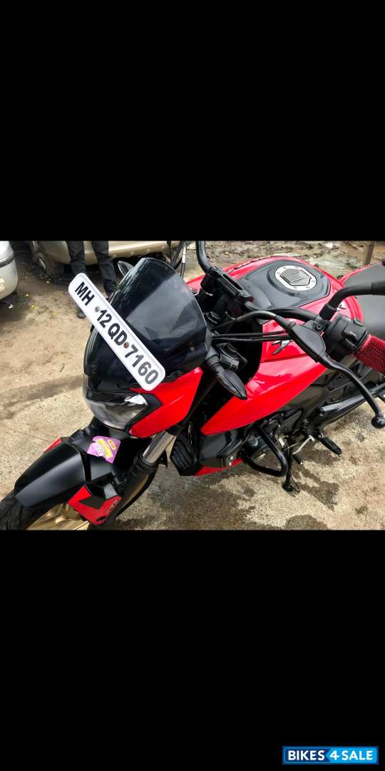 Bajaj Dominar 400 Disc