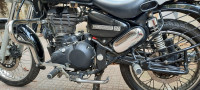 Black Royal Enfield Thunderbird 500