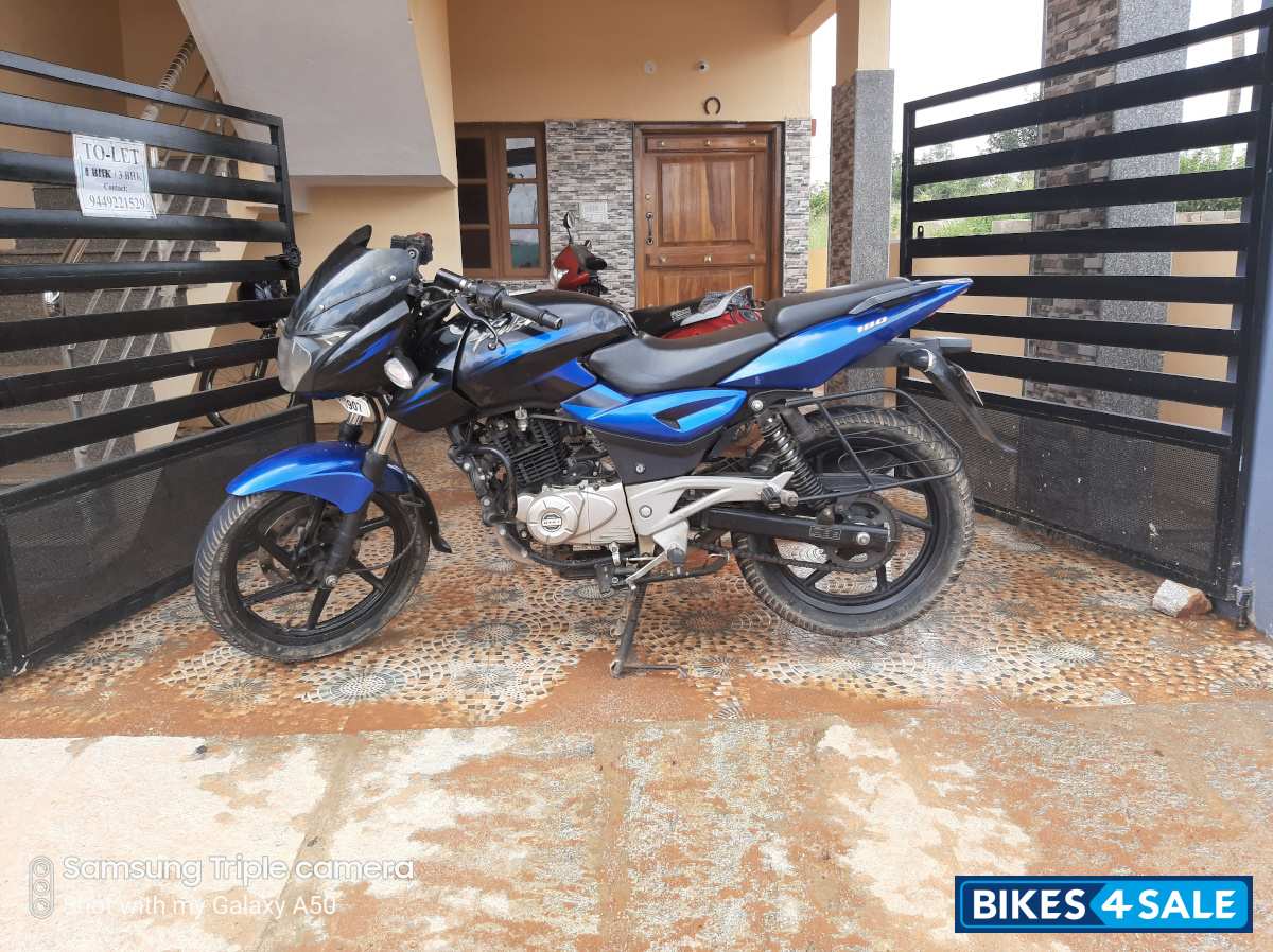 Bajaj Pulsar 180 DTSi Bajaj Pulsar 180 DTSi