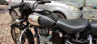 Black Royal Enfield Classic 350