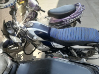 Bajaj V15
