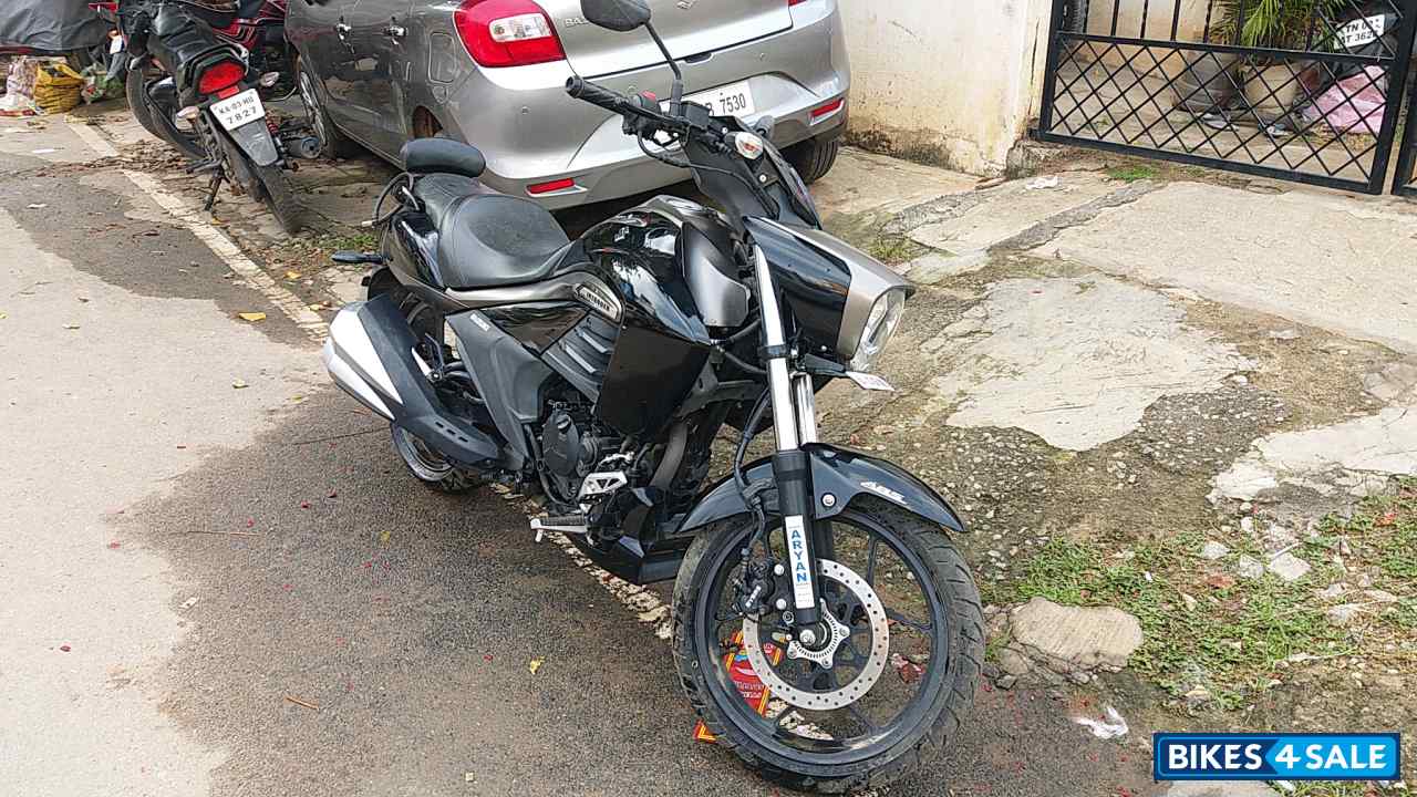 Suzuki Intruder 150