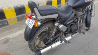 Black Royal Enfield Thunderbird 350
