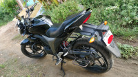 Black Suzuki Gixxer 150