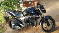 Black Suzuki Gixxer 150