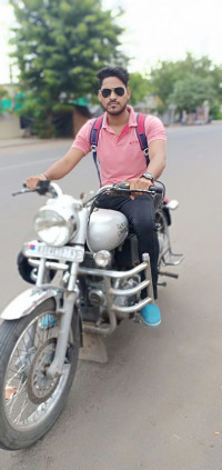 Silver Royal Enfield Bullet Electra Twinspark