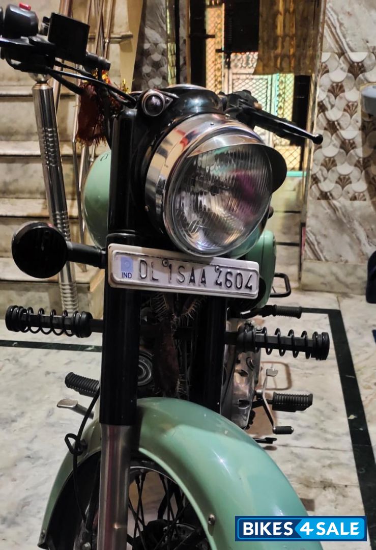 Mint Royal Enfield Classic 350 Mint Royal Enfield Classic 350