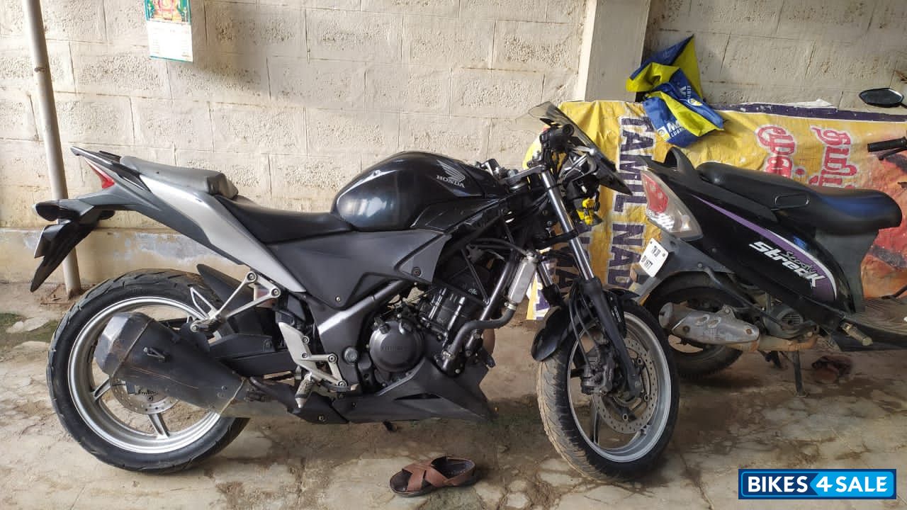 Honda CBR 250R ABS