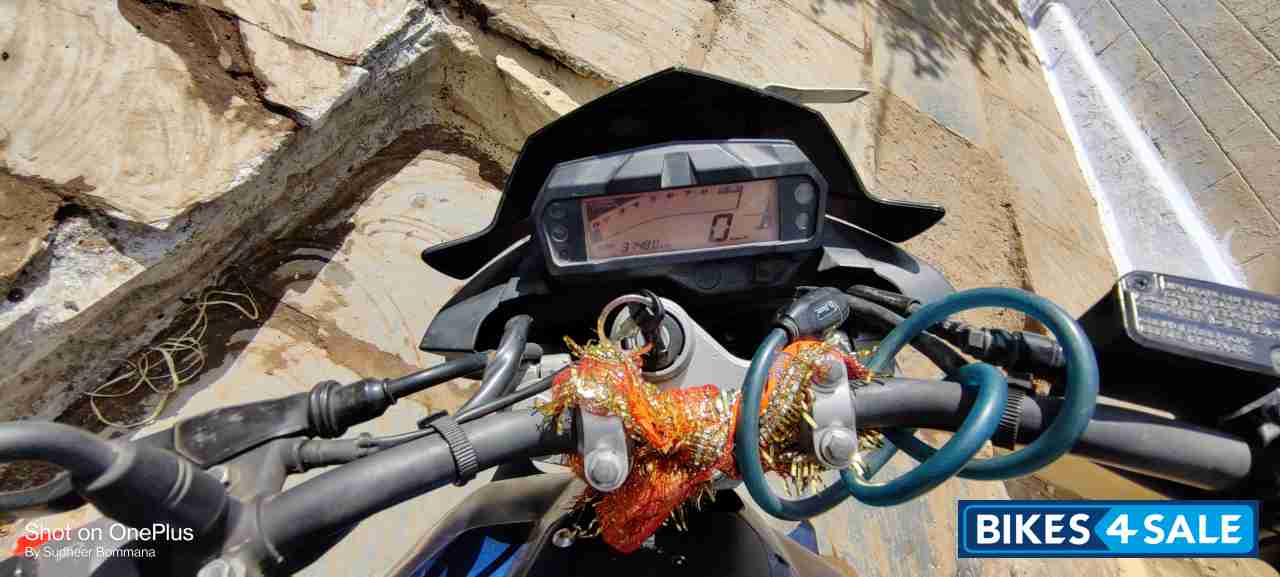 Yamaha FZ-S FI V2 Yamaha FZ-S FI V2