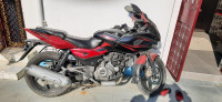Bajaj Pulsar 220F 2015 Model