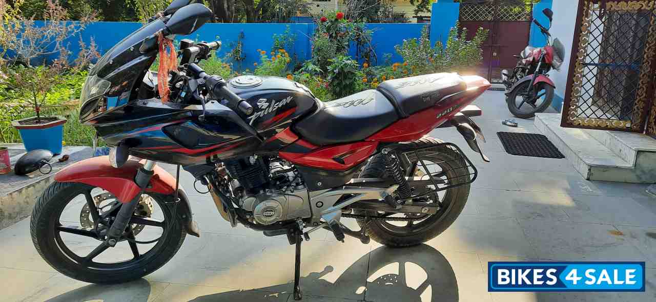 Red And Black Bajaj Pulsar 220F