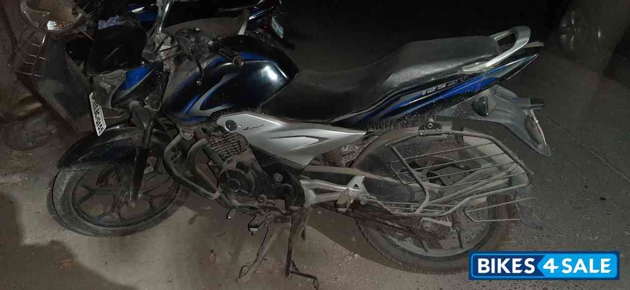 Bajaj Discover 125 ST