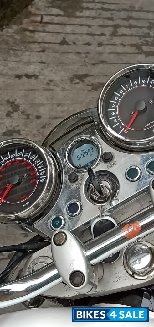 White Hyosung Aquila GV250 White Hyosung Aquila GV250