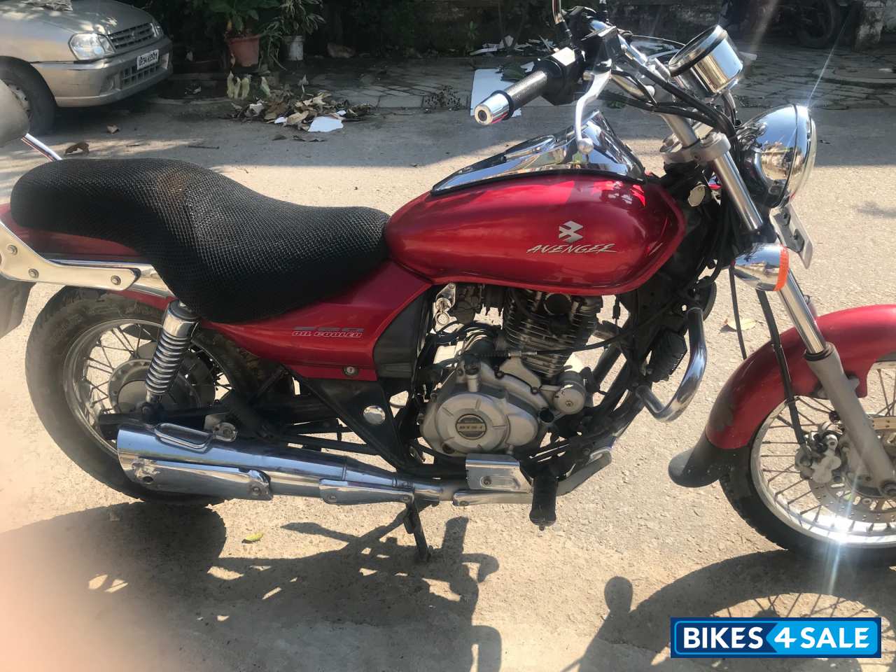 Bajaj Avenger