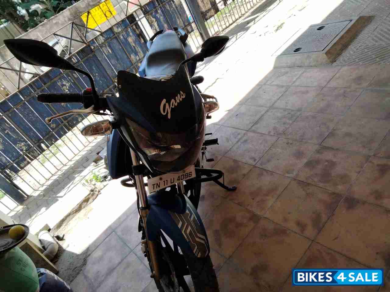 Blue TVS Apache RTR 180 ABS
