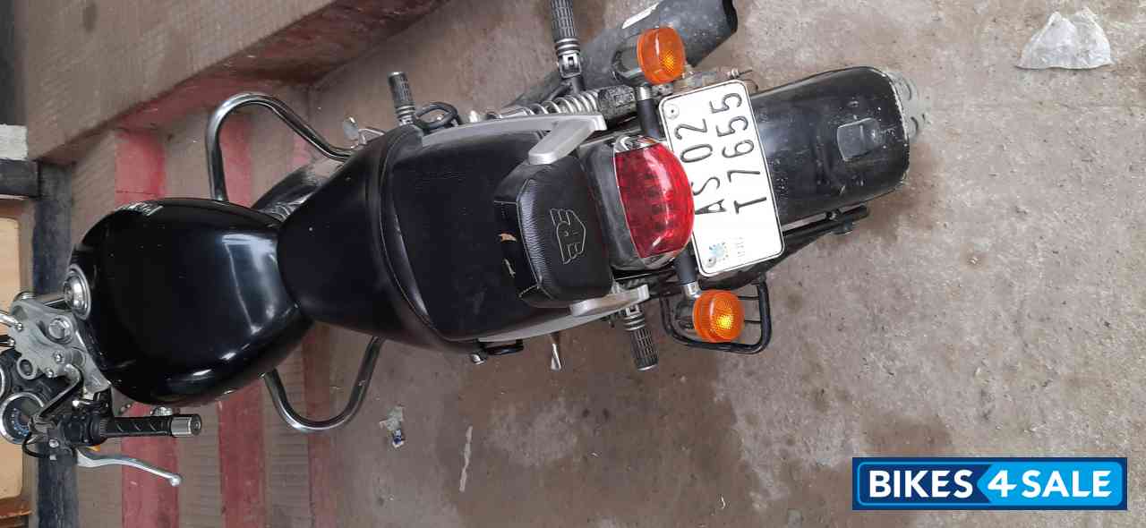 Black Royal Enfield Thunderbird 350