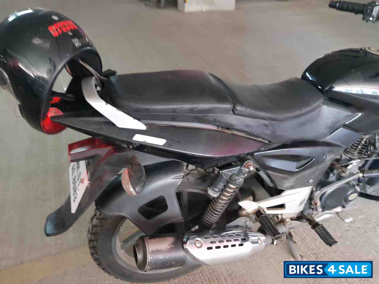 M Lblack Bajaj Pulsar 150 DTSi