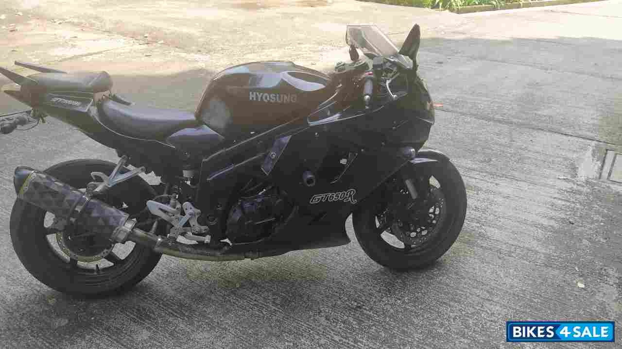 Hyosung GT650R Hyosung GT650R