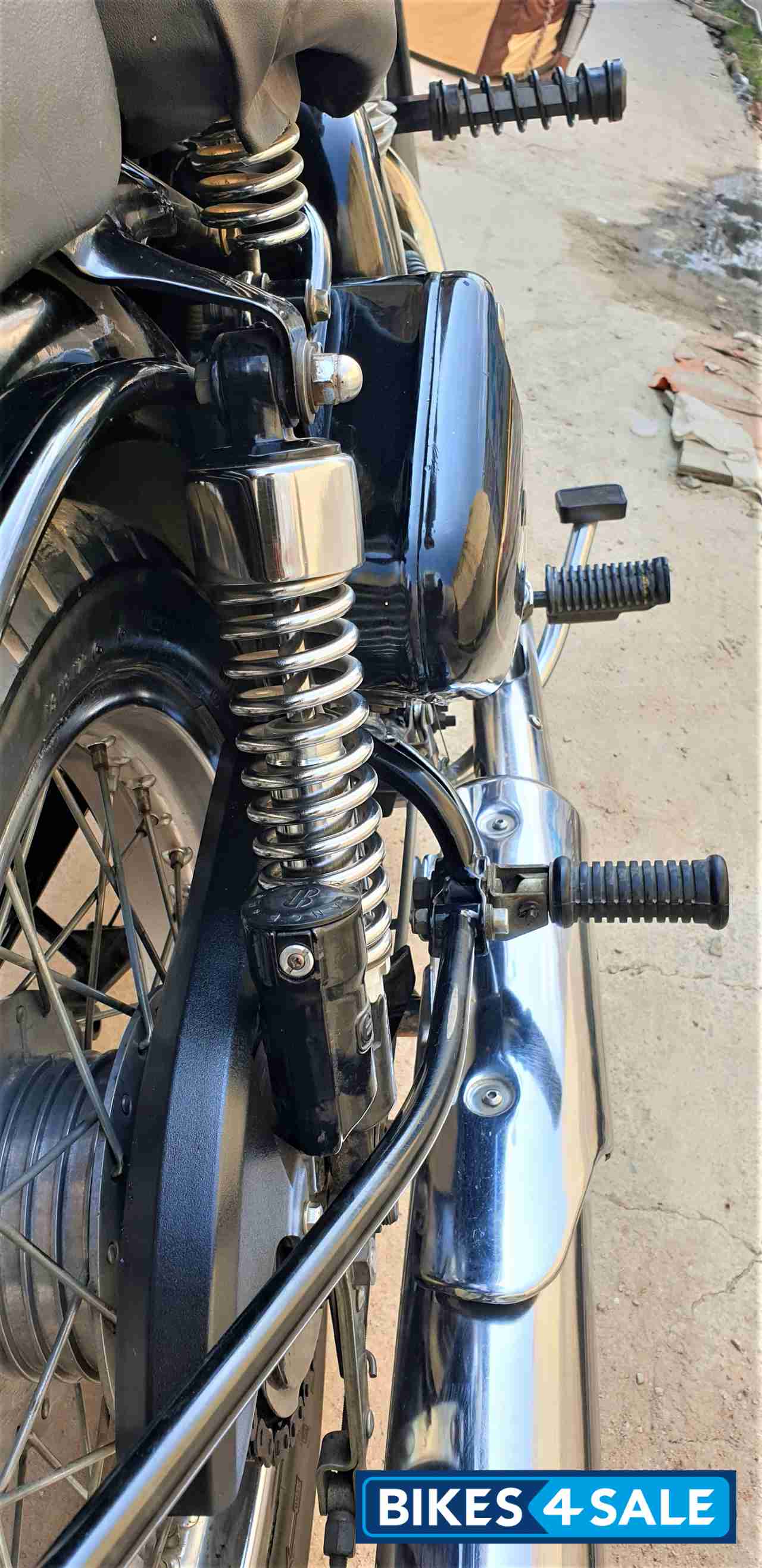 Black Royal Enfield Classic 350 Black Royal Enfield Classic 350