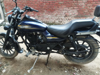 Blue Bajaj Avenger Street 150