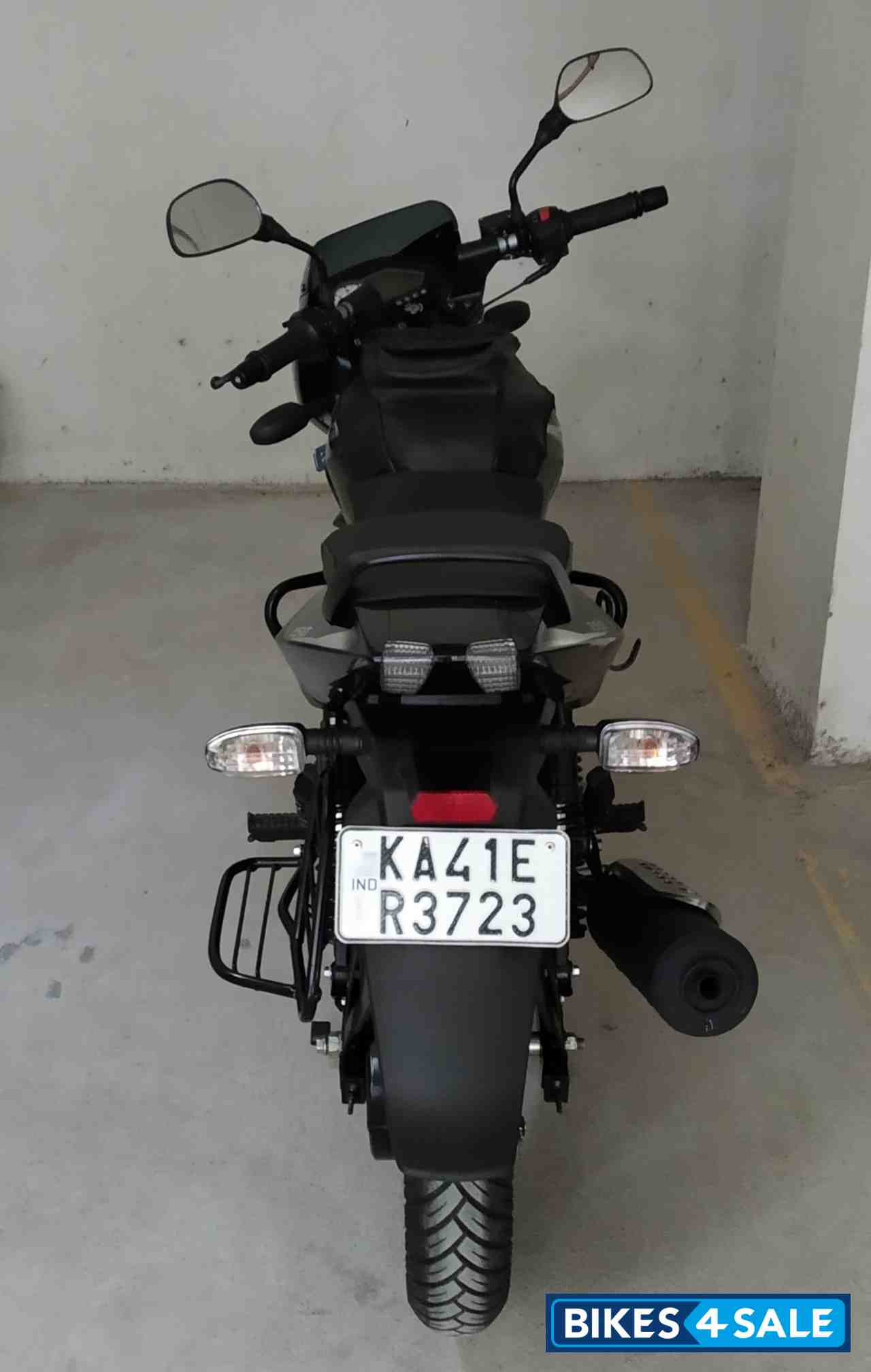 Black Chrome Bajaj Pulsar 150 BS6