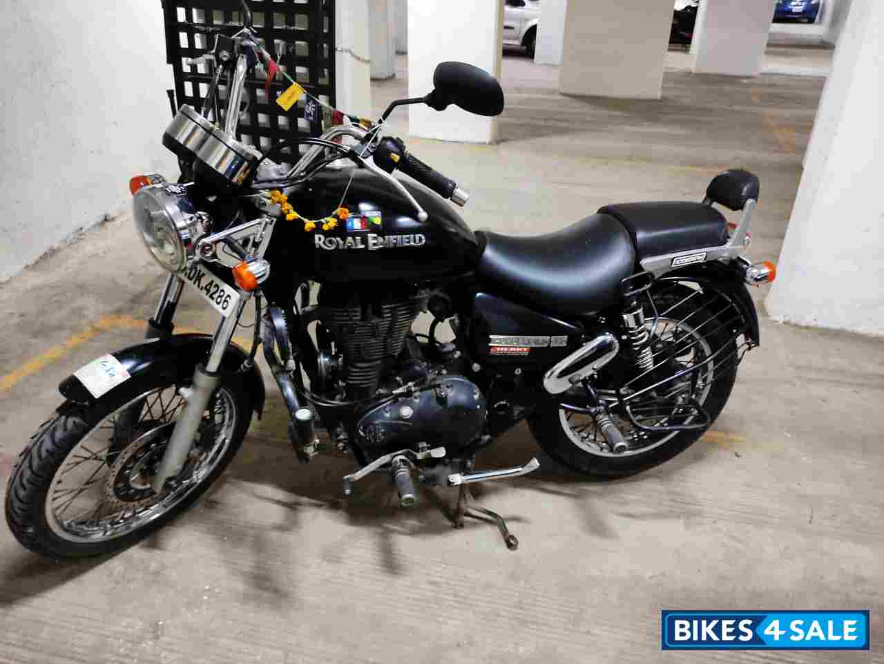 Royal Enfield Thunderbird 350