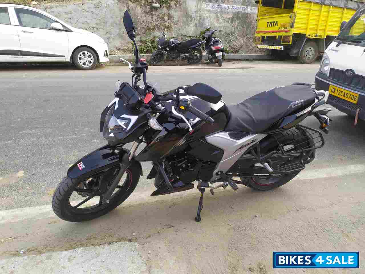 Used Tvs Apache Rtr 160 4v Bs6 For Sale In Rudraprayag Id Bikes4sale
