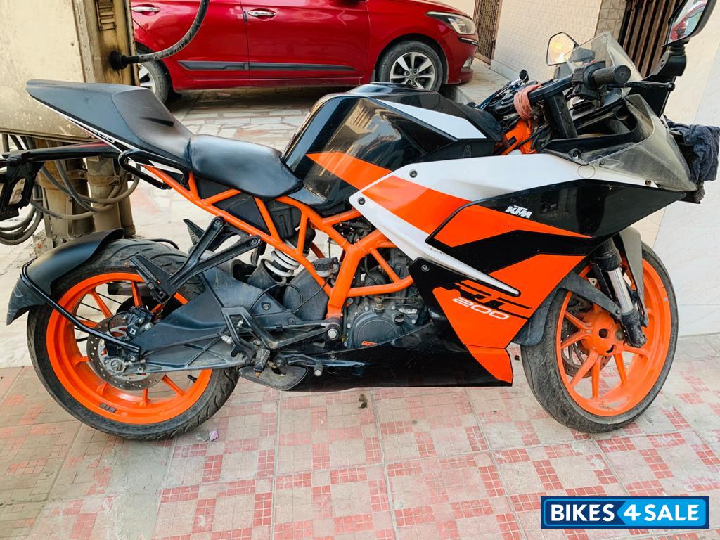 KTM RC 200