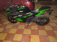 Kawasaki Ninja 300