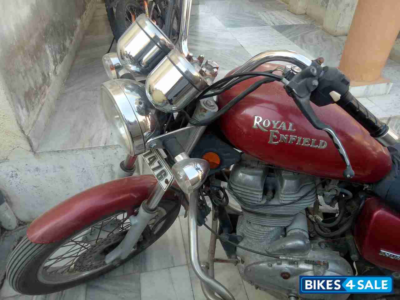 Maroon Royal Enfield Thunderbird TwinSpark 350