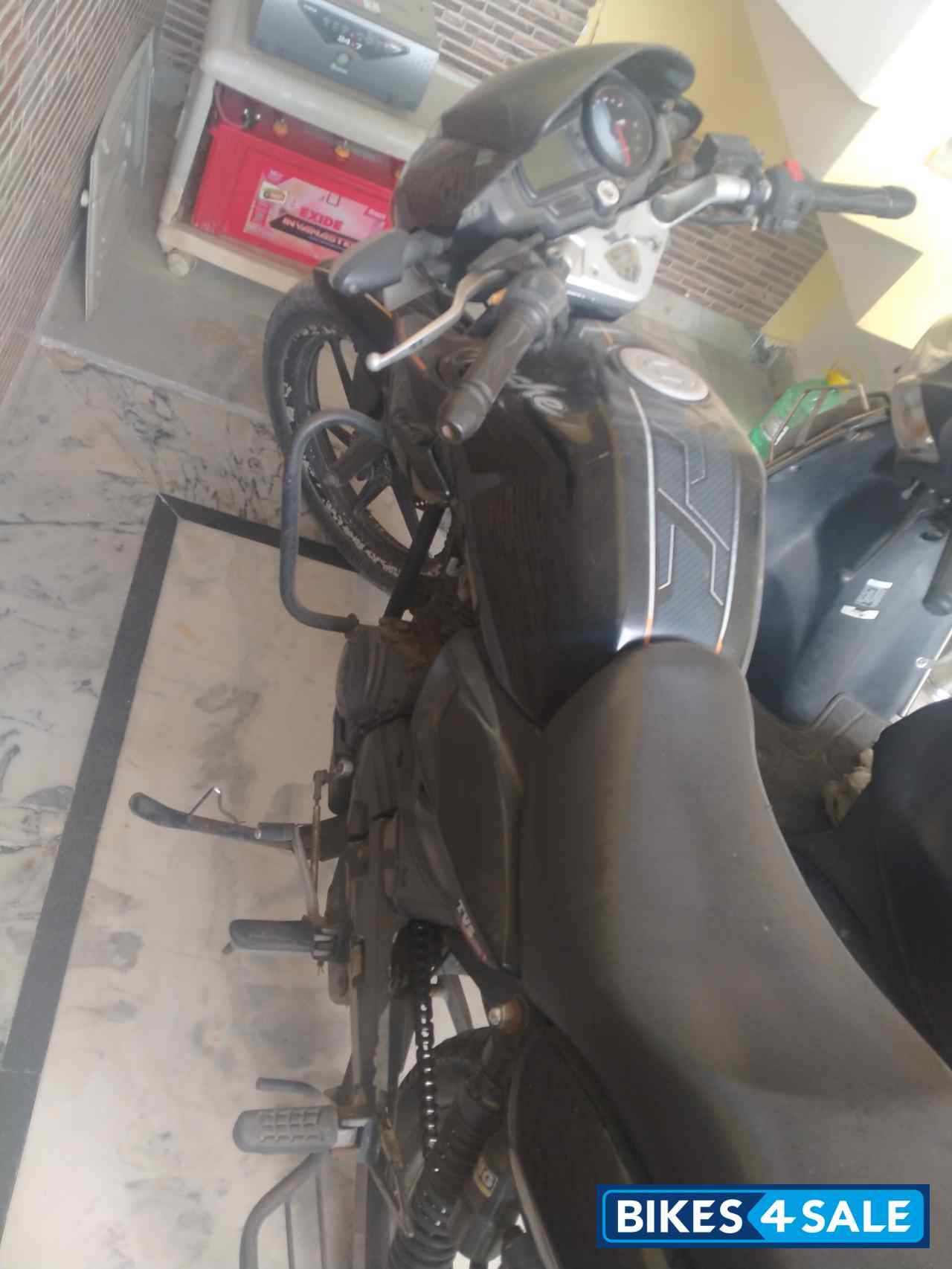 TVS Apache RTR 160 TVS Apache RTR 160