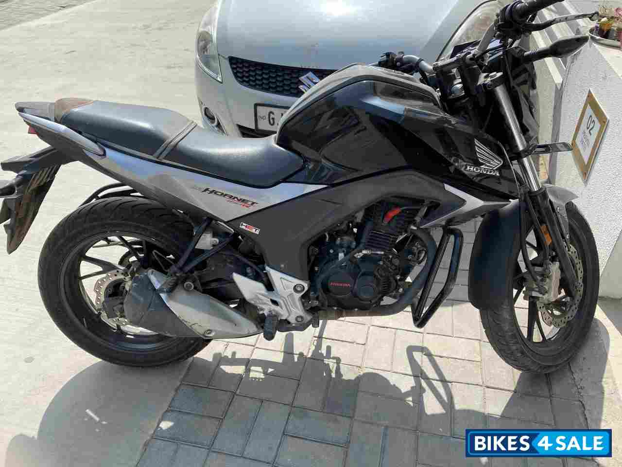 Black Honda CB Hornet 160R