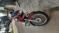 Red TVS Victor GL