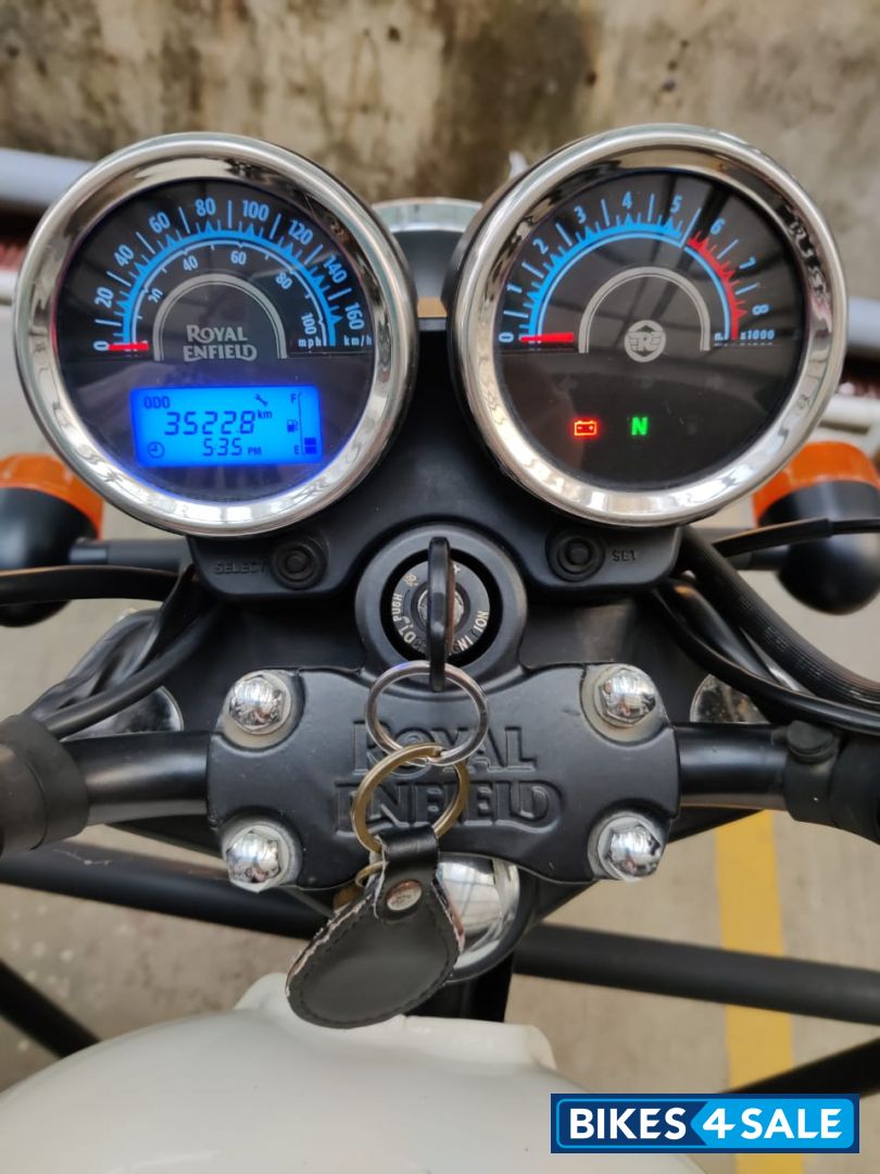 Whimsical White Royal Enfield Thunderbird X 350