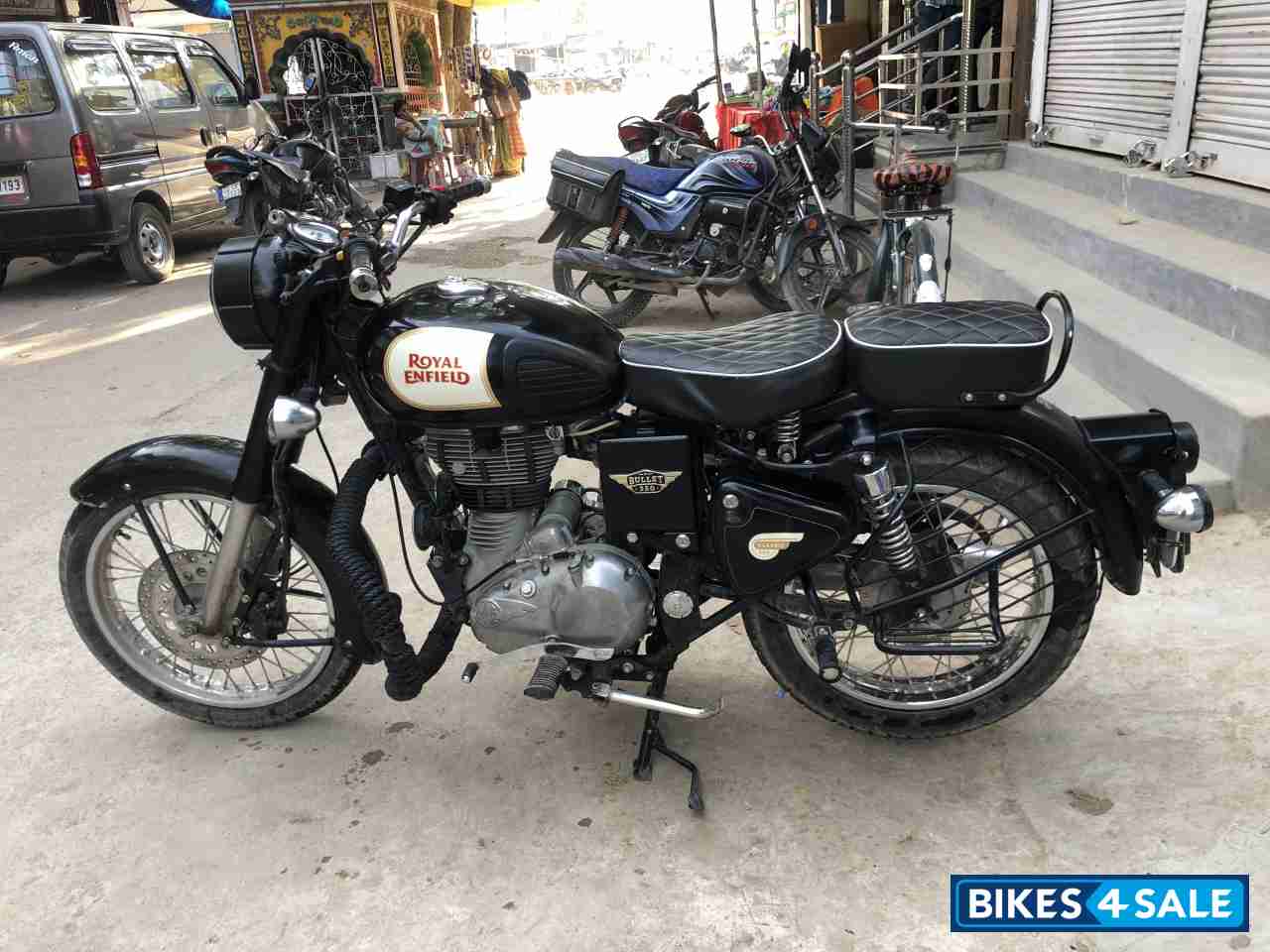 Royal Enfield Classic 350 Royal Enfield Classic 350