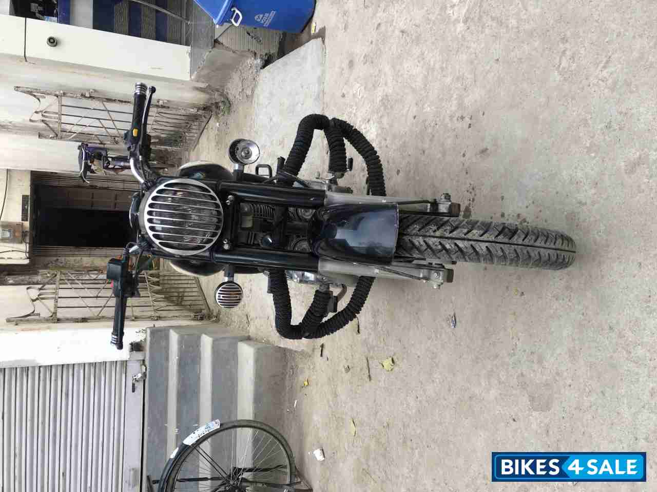 Royal Enfield Classic 350 Royal Enfield Classic 350